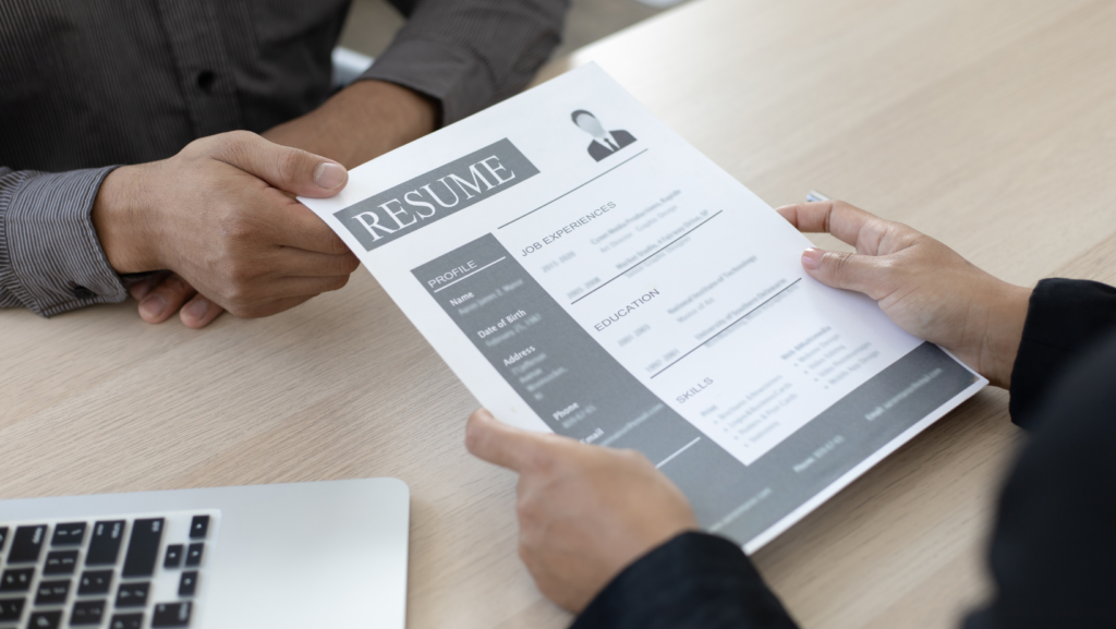 How to create the perfect CV: 10 amazing tips